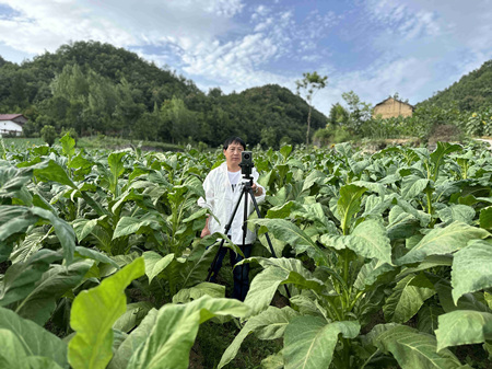 郑如华：“郑”植沃土，“华”实盈畴