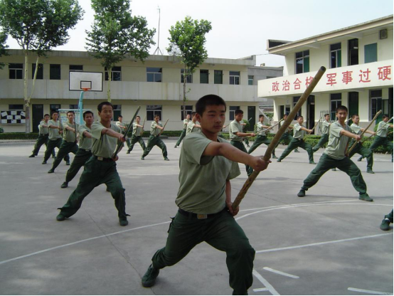 褪不去的军魂 守得住的担当——湖南桑植烟草退伍军人稽查员群像