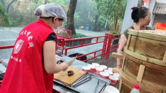 三下乡社会实践 | 青春志愿暖家乡！四川农业大学实践团成都宜宾多阵地服务：传民俗、守文化、助医疗