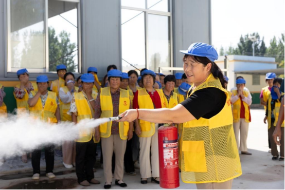 山东临沂沂水烟草：护航收获季 安心更暖心