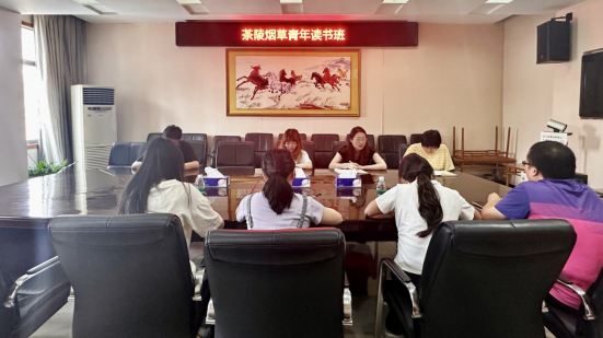 从“职场新人”到“业务尖兵”：湖南株洲茶陵烟草青年员工蜕变记