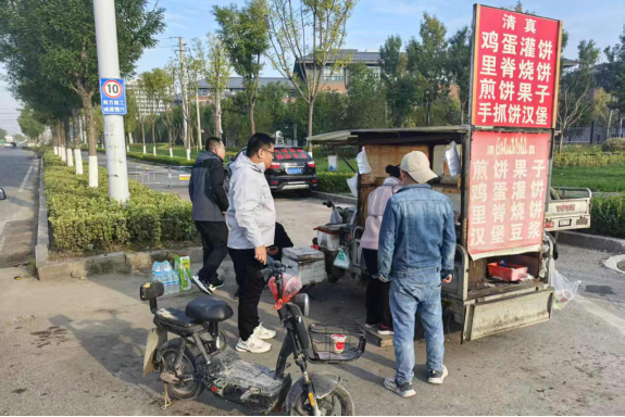 疏堵结合 巧治占道 济南市槐荫区兴福街道让“烟火气”与“文明风”同行